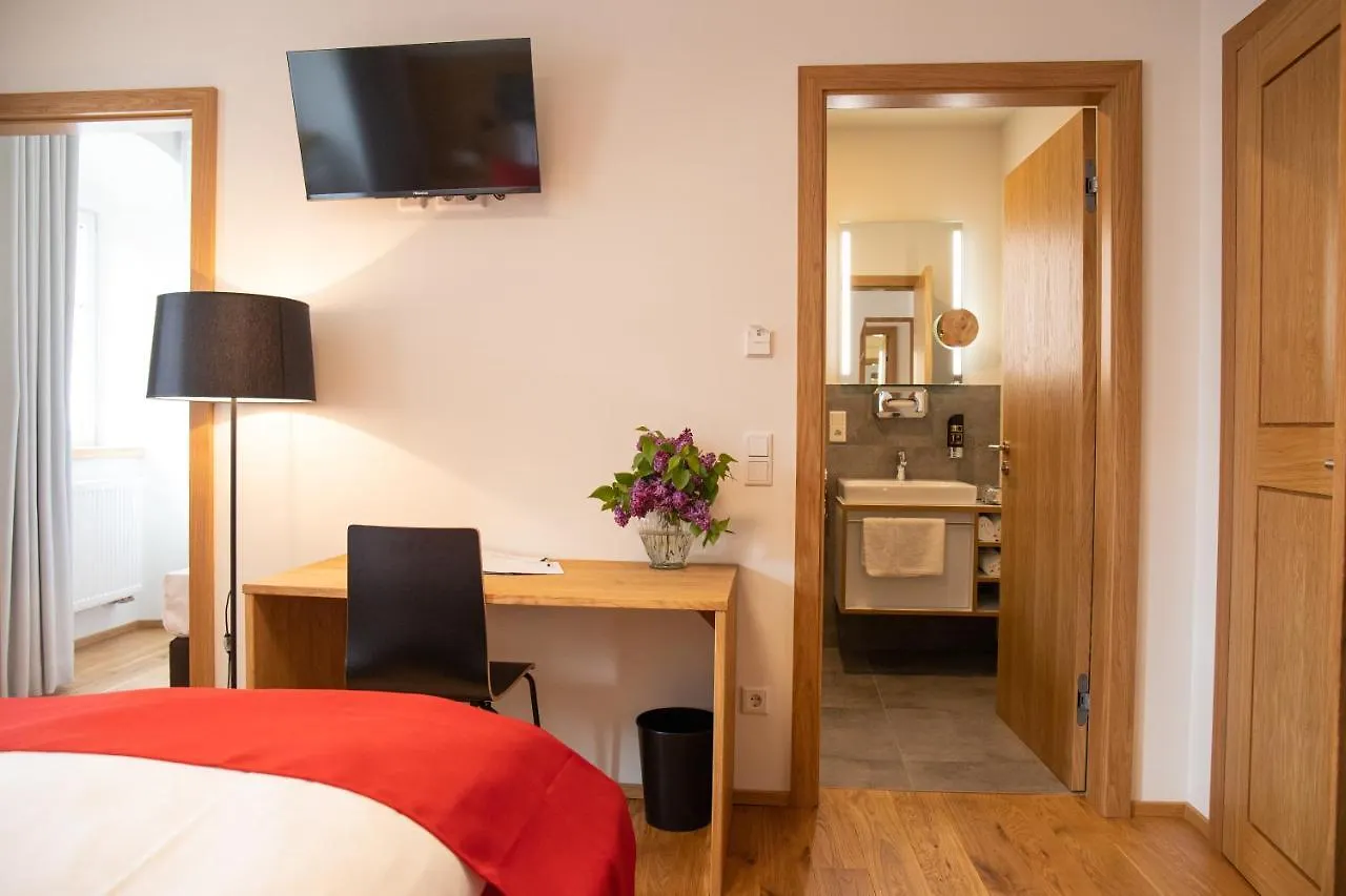 Altstadthotel Brauereigasthof Winkler Berching 3*,