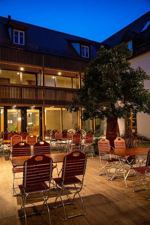 Altstadthotel Brauereigasthof Winkler Berching 3*,  Germany